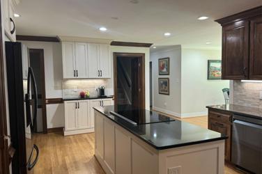 Classic Contrast Kitchen